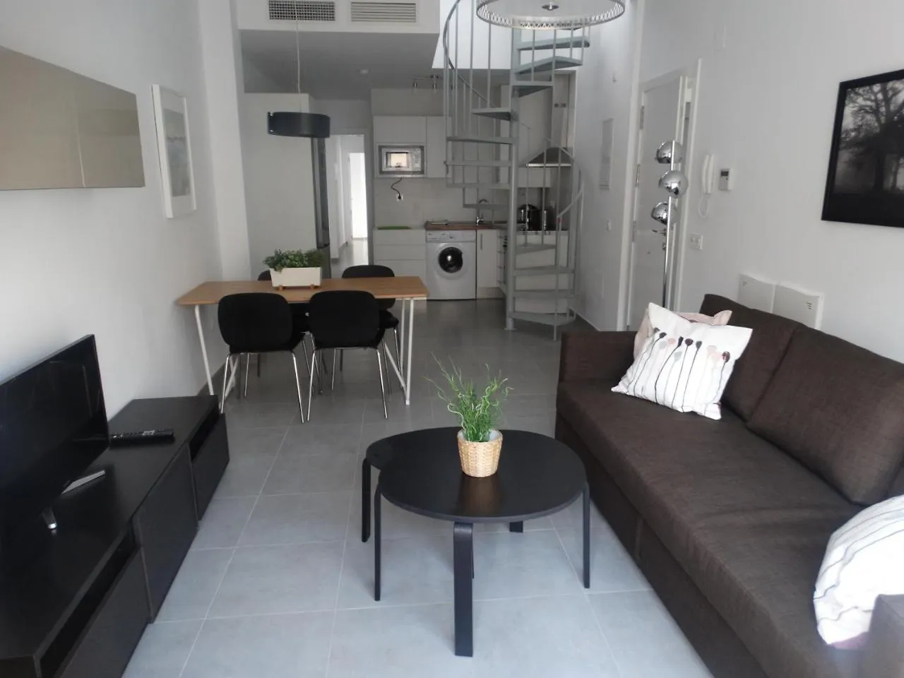 Malaga Apartamentos - Jinetes, 10