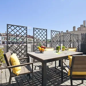 https://friendly-rentals-gaderin.topbarcelonahotels.com